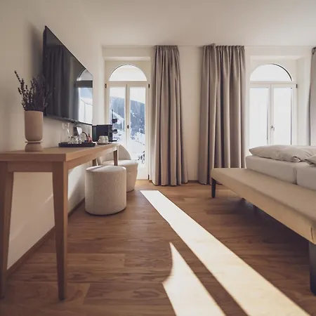 Hotel Joseph's House By Mountain 3*