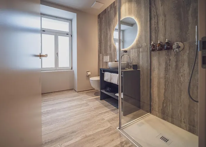 Otel Joseph's House By Mountain