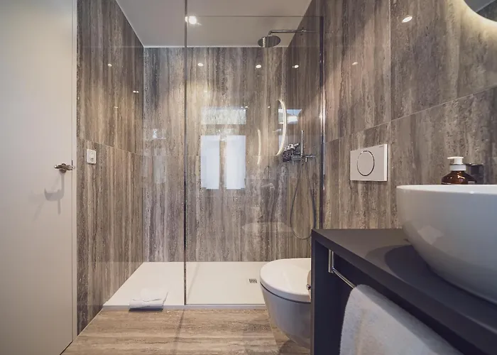 Joseph's House By Mountain Ostrava